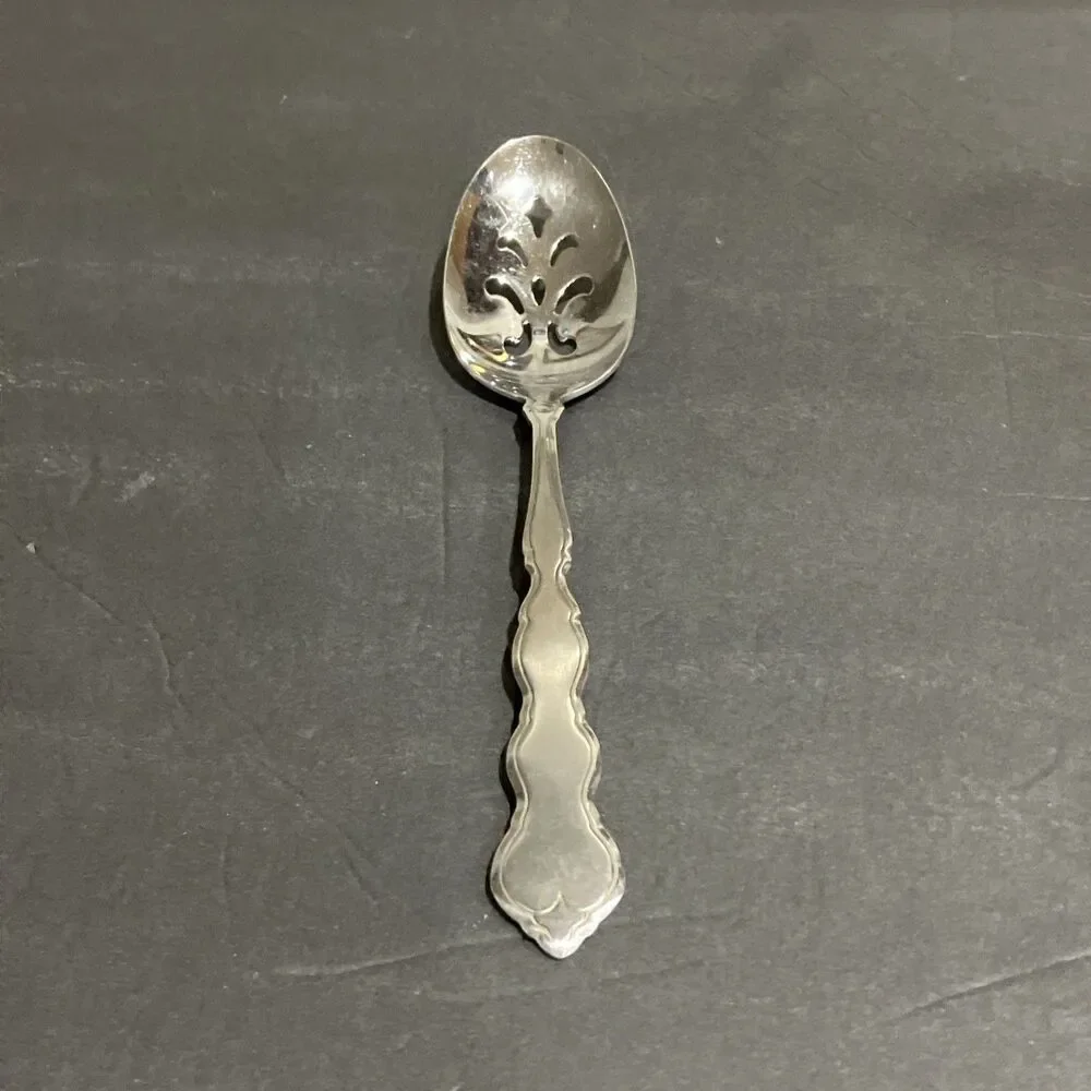 Oneida Valerie Distinction Deluxe Stainless Pierced Serving Spoon